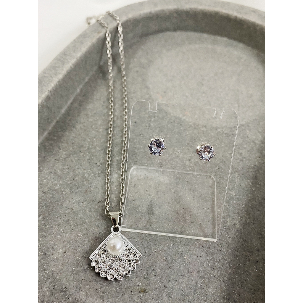 Set kalung dan anting perak / silver necklace / perhiasan wanita murah