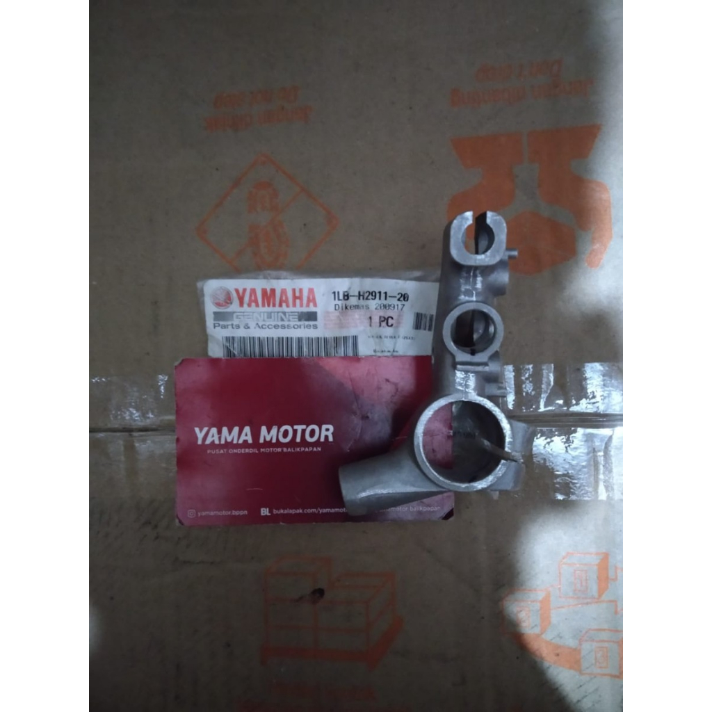 RUMAH HANDEL KIRI LH MIO-J 1LB-H2911-20 ORI YGP