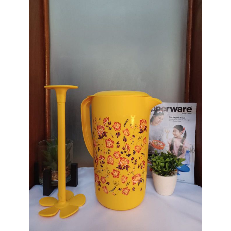 rosetta pitcher tupperware/teko tupperware