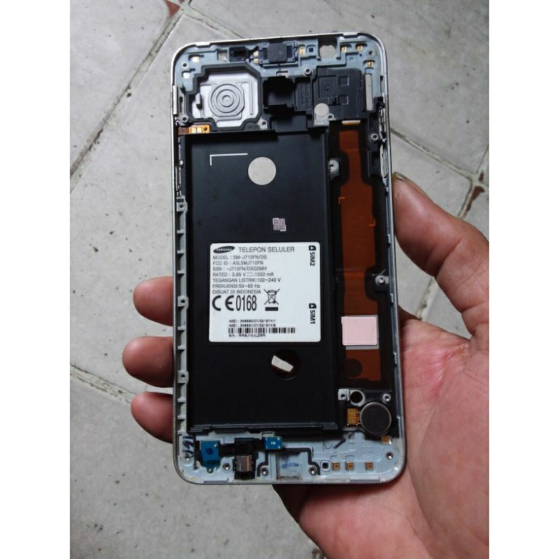 FRAME LCD TULANG SAMSUNG J7 2016 (J710FN/DS) ORIGINAL COPOTAN