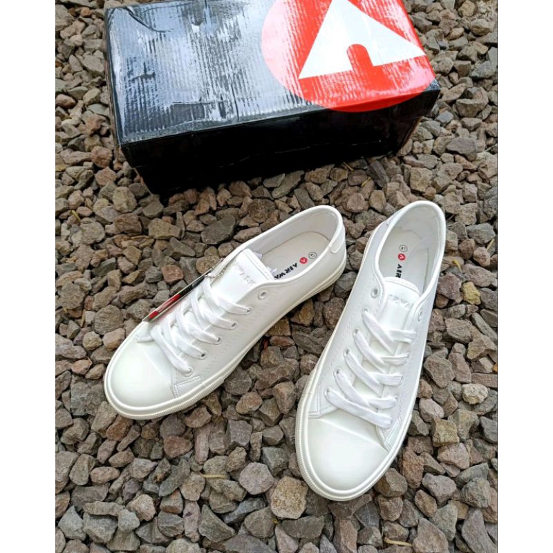 sepatu airwalk putih size 41 Airwalk Rista Men's Sneakers- White