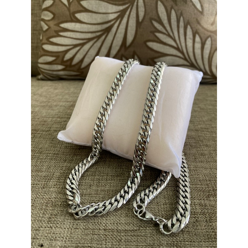Kalung pria keren- Kalung Rantai Pria Stainless Steel