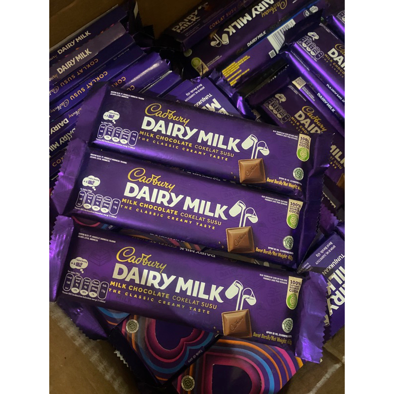 

Coklat Cadbury / coklat cadbury diary milk 62 gram / cadbury 30 gram