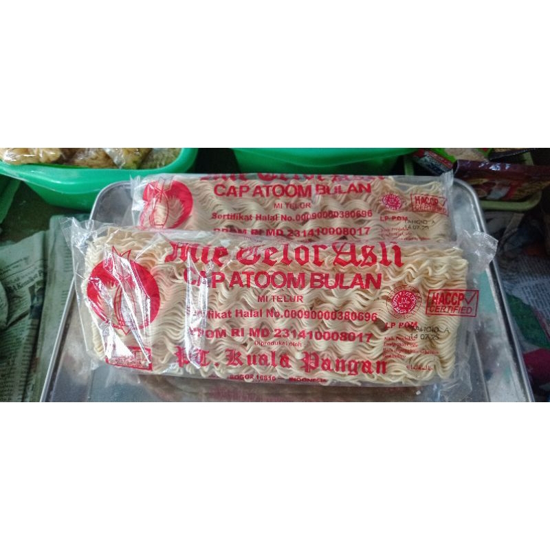 

Mie telor asli cap Atoom Bulan 200gr, mie telur Atoom Bulan halal 200gr