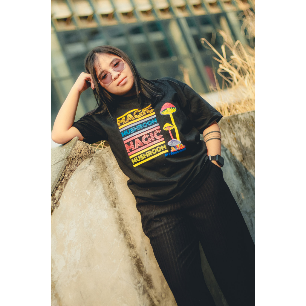 T-shirt MAGIC MUSHROOM - Unisex - Kaos pria - Kaos wanita