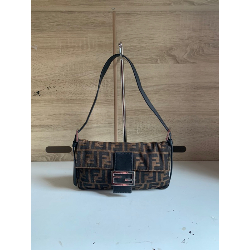 fendi zucca baguette