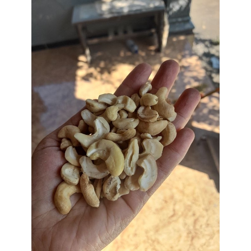 

kacangmedepecahputih