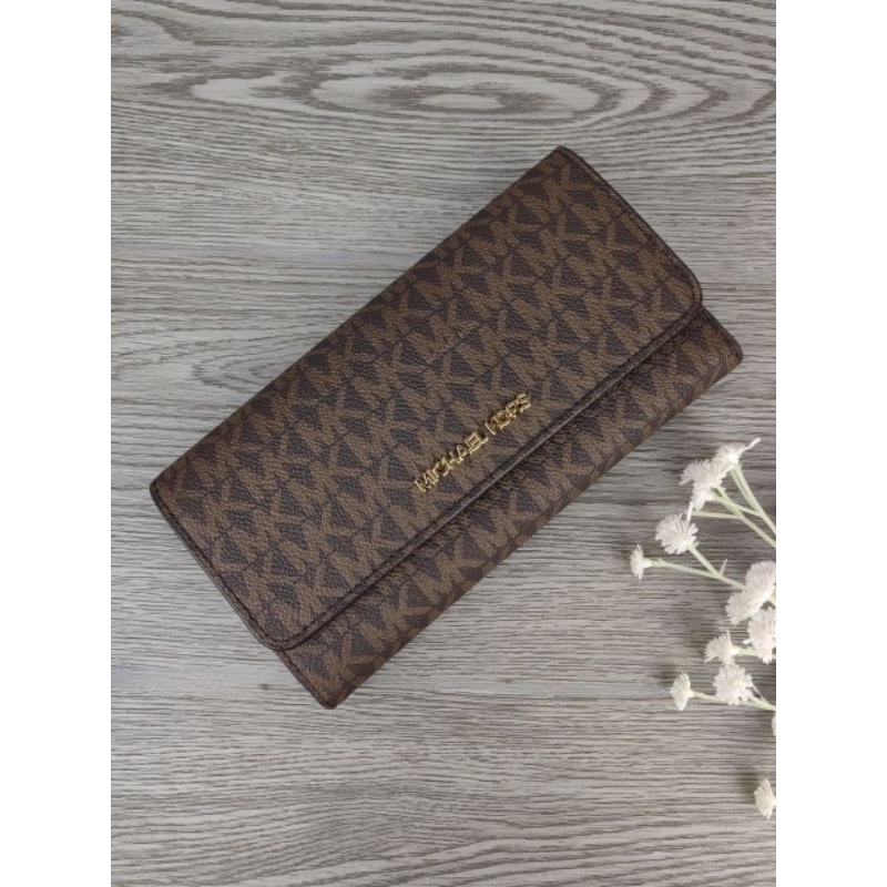 MK Jet Set Travel Signature Brown