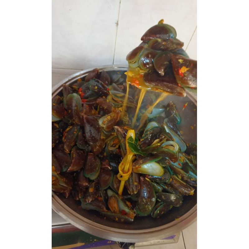 

kerang ijo, kerang hijau bumbu kuning pedas 300.gr
