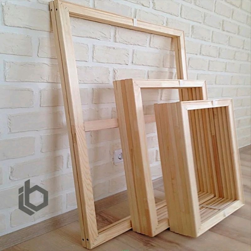 Spanram kayu Spanram kayu Berbahan Jati Belanda Ukuran 70x90 cm