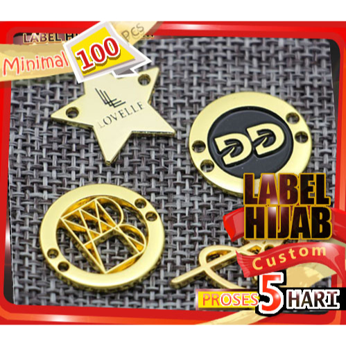 Label hijab desain sendiri bebas custom bahan metal alloy dan anhas bentuk font tulisan dan logo kar