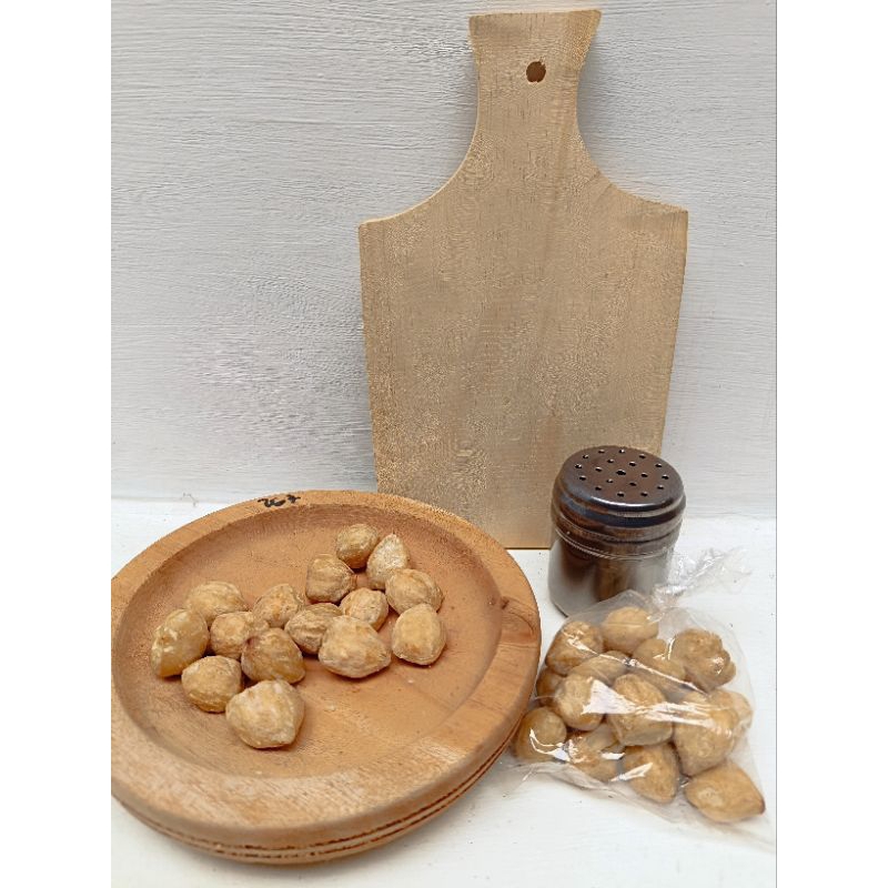 

Kemiri Miri glondong bulat 50gram setengag ons