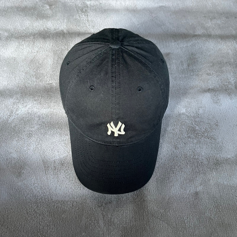 CAP MLB NY YANKEES SMALL LOGO