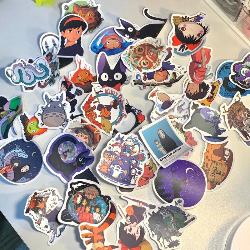 

50 Pcs Stiker Anime Ghibli / Tahan Air Bahan Vinyl Untuk Skateboarding Snowboarding Notebook / Sticker anime / Sticker kartun