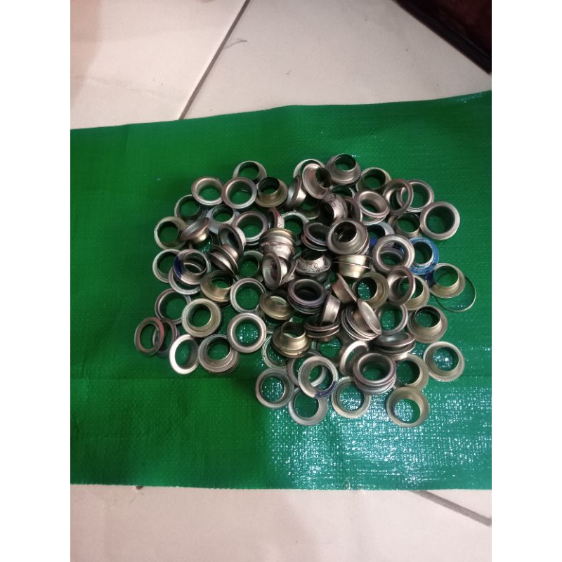 mata ayam buat  terpal / sepanduk / Ring terpal bolongan terpal plastik