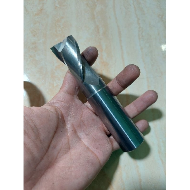 Endmill 25 mm carbide 2 flute bekas seken layak pakai..Endmill 25mm