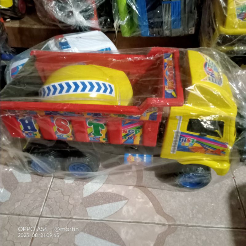 TRUK PASIR BESAR/ TRUK MOLEN BESAR PLUS TOPI
