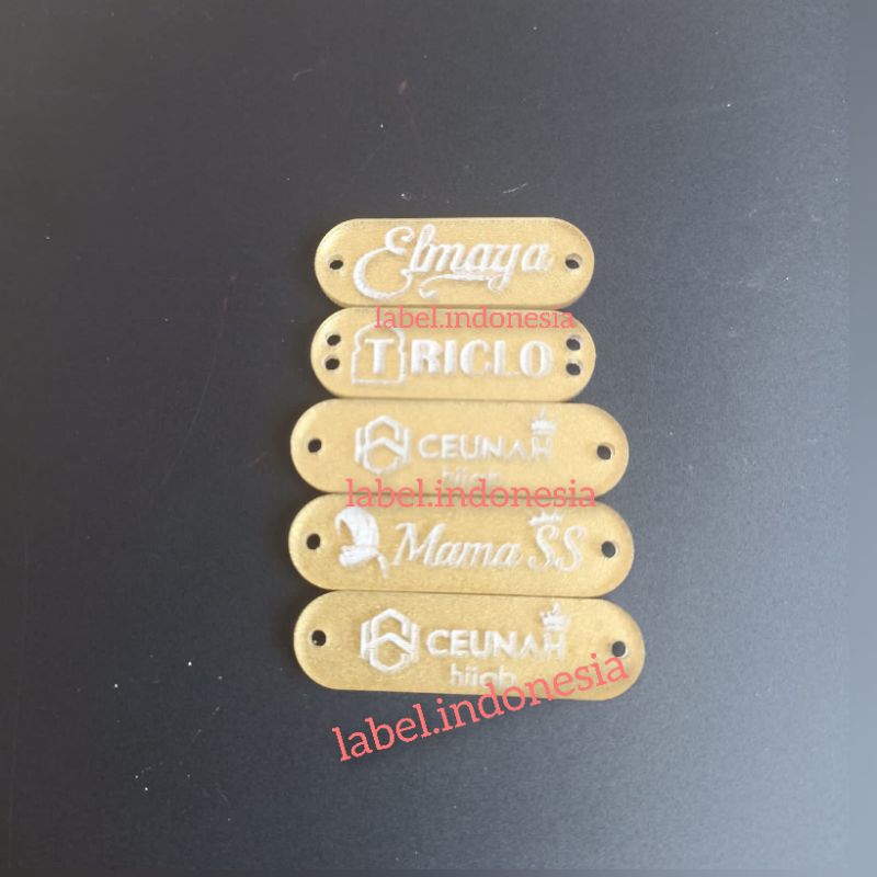 

LABEL AKRILIK CLEAR GOLD/LOGO HIJAB/LABEL MURAH