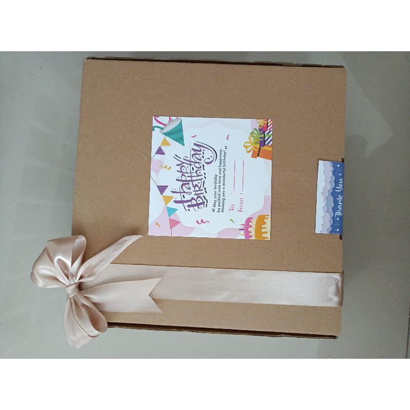 

Gift Box Gift Card Happy Birthday Plus Bubble Wrap