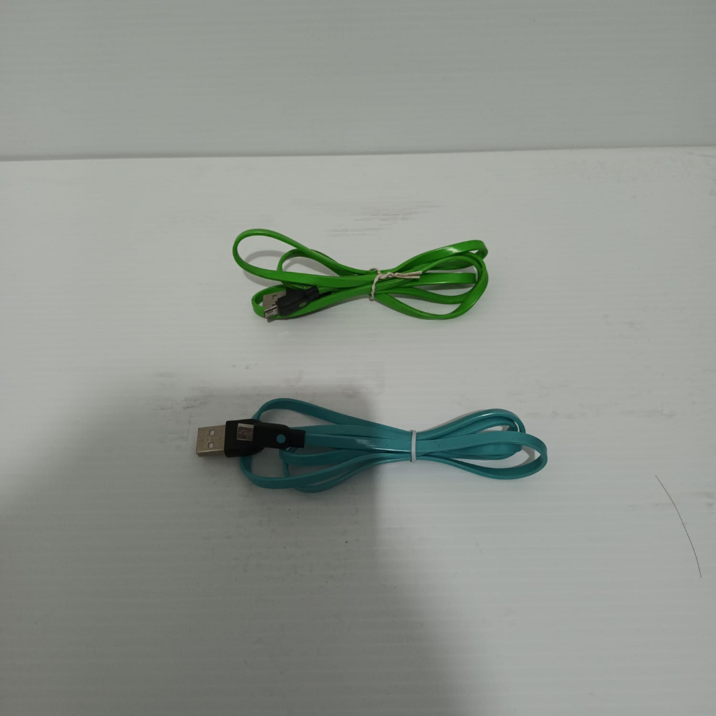 Kabel USB Male to Micro USB Female bekas