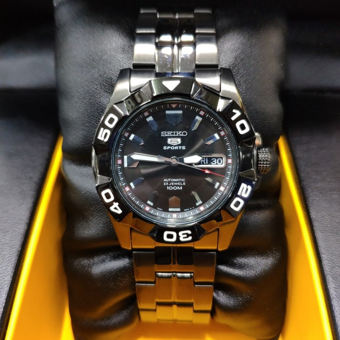 Jam Tangan Pria Seiko 5 Sports SNZH93K1 Automatic Black Original