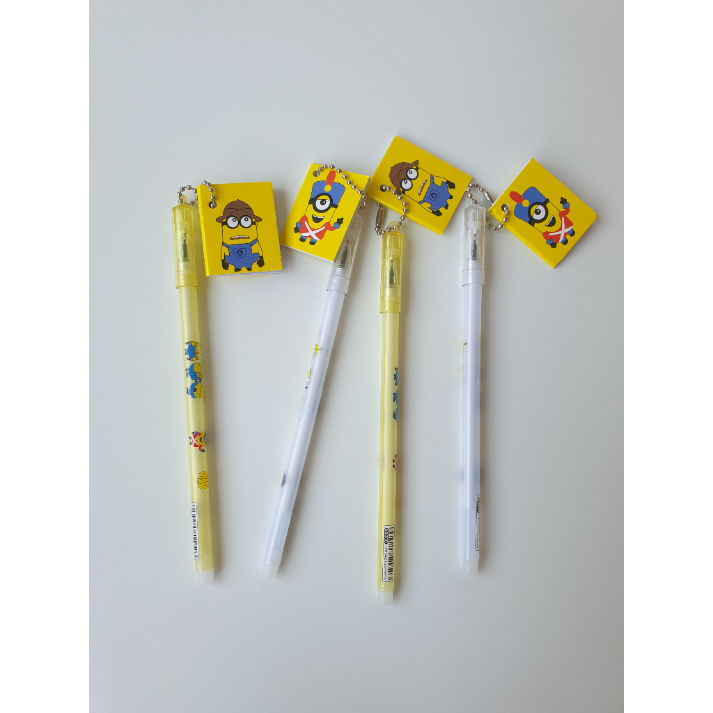 

PULPEN GANTUNGAN BUKU MINION