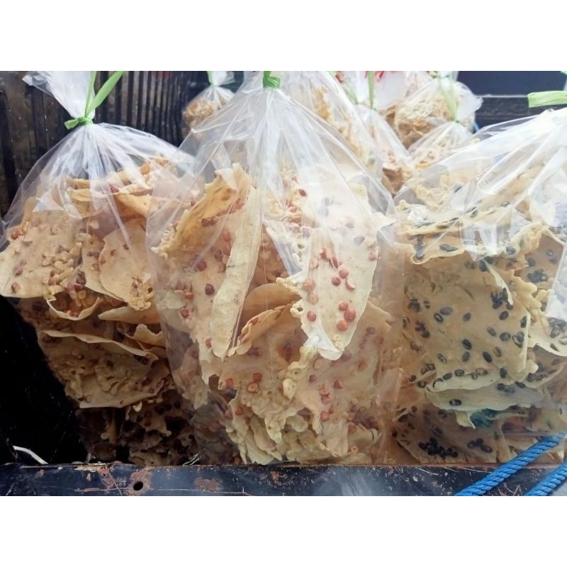 

Peyek kacang & kedelai