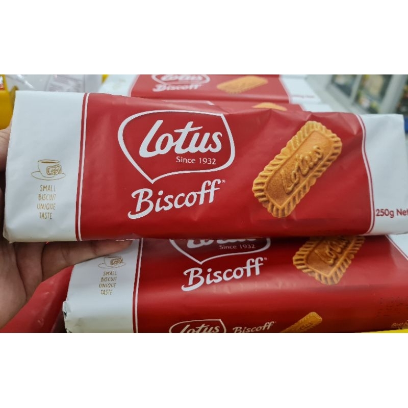 

Lotus Biscoff biscuit