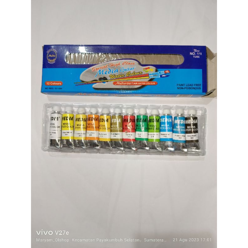 

CAT AIR 12 WARNA /CAT AIR MURAH/ CAT AIR UNTUK MELUKIS