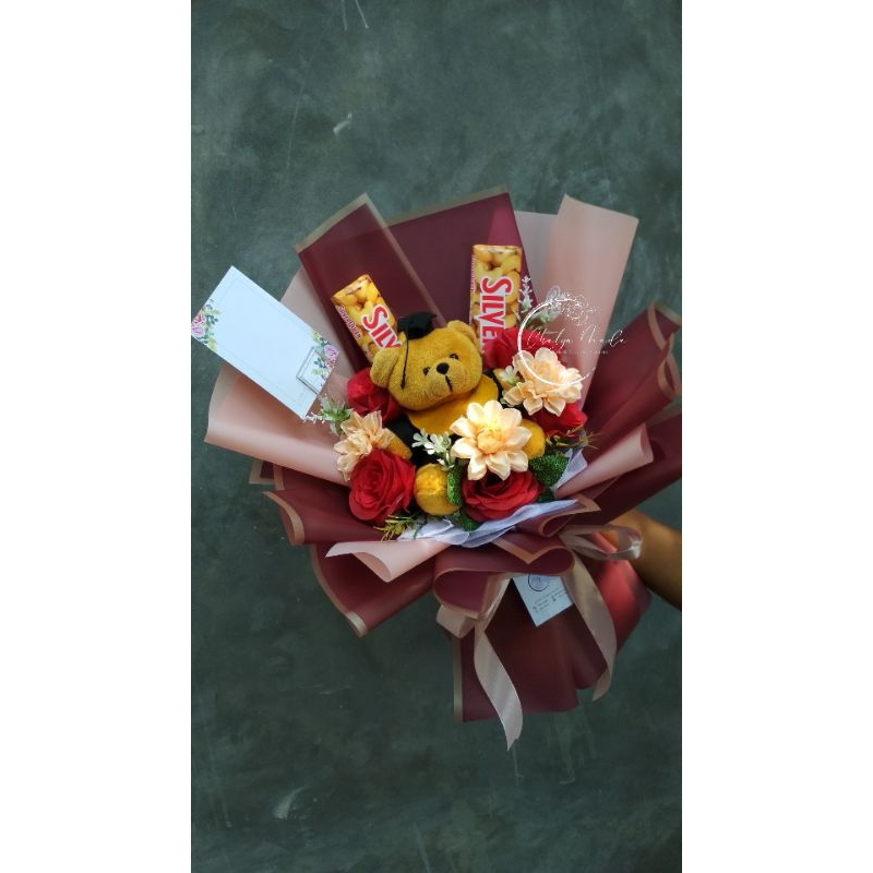 buket wisuda, bunga wisuda, kado wisuda, bunga kado