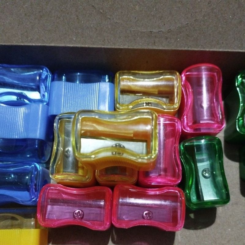 

serutan pensil rautan pensil