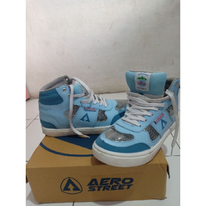 sepatu aerostreet x le mineral