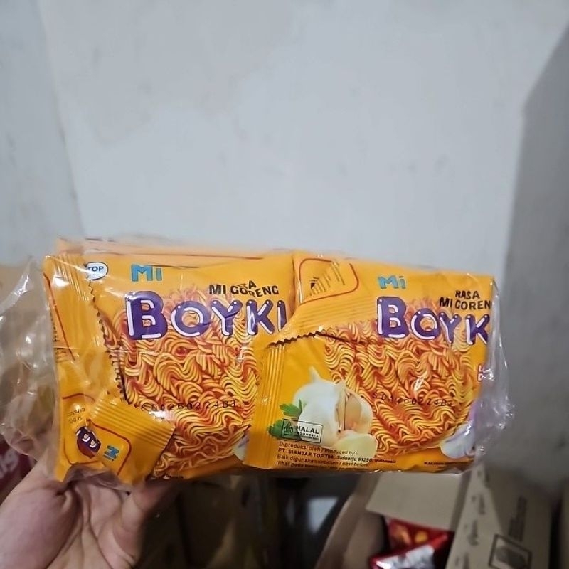 

Boyki Snack Mie Jadul 10 Pcs x 16 Gr