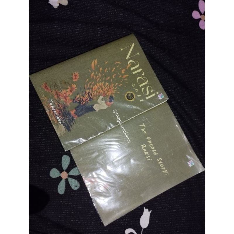 Novel Narasi + booklet The untold Story : Raksi + novel Tulisan Sastra