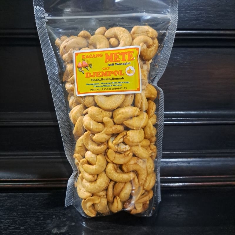 

Kacang Mete Gurih Wonogiri Cap Djempol 250gr