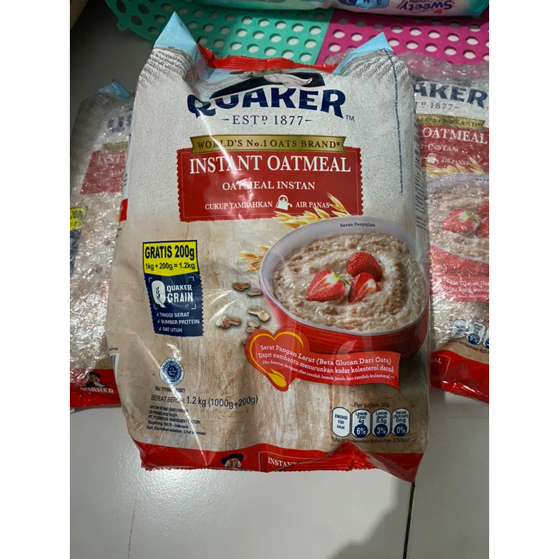 

quaker instant oat meal merah 1kg + 200g