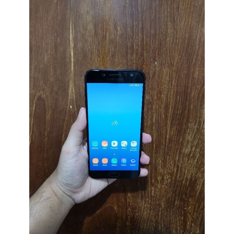 Samsung J7 Plus 4/32 HP only second