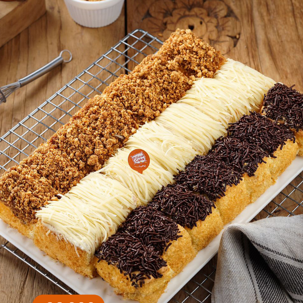 

Pillow Cake Bolu Sekat Mix