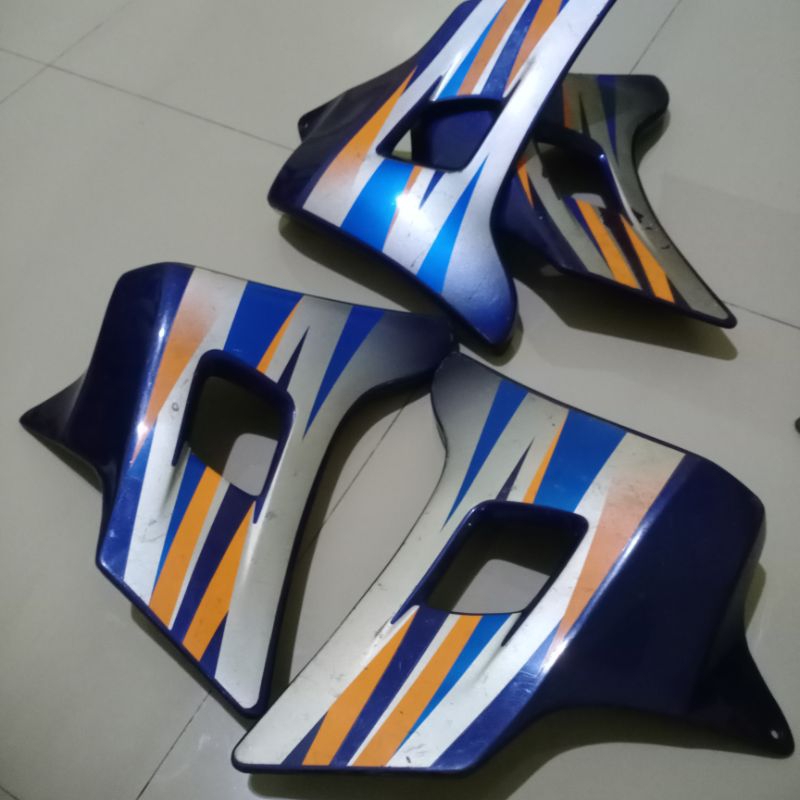 SEPASANG SAYAP TANGKI NINJA R KIS ORIGINAL COPOTAN