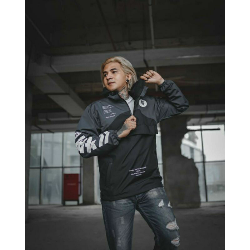 JAKET PRIA TERBARU Jaket Cagaule Bloodsuck Undercover Original GENIOUS