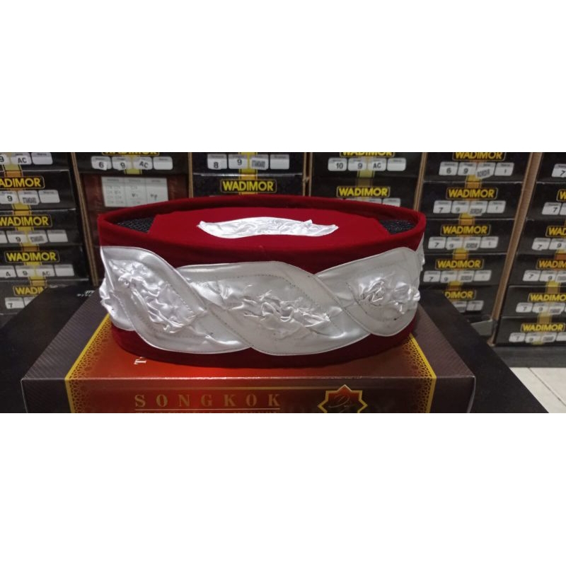 Peci Songkok Kopiah Kopyah Merah Cabe Betawi AC Kembang Kol Ceplok Putih