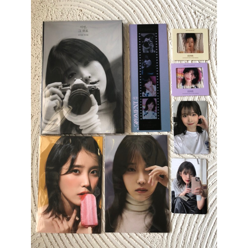 IU Moment MD - Lyrics Book / IU MediaArt Exhibition Merchandise