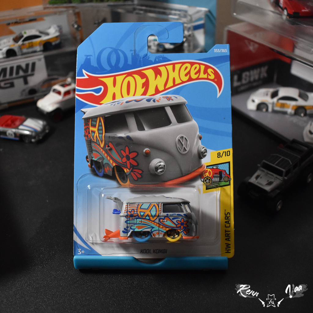 Hot Wheels VW Kool Kombi (Bebas Pilih)