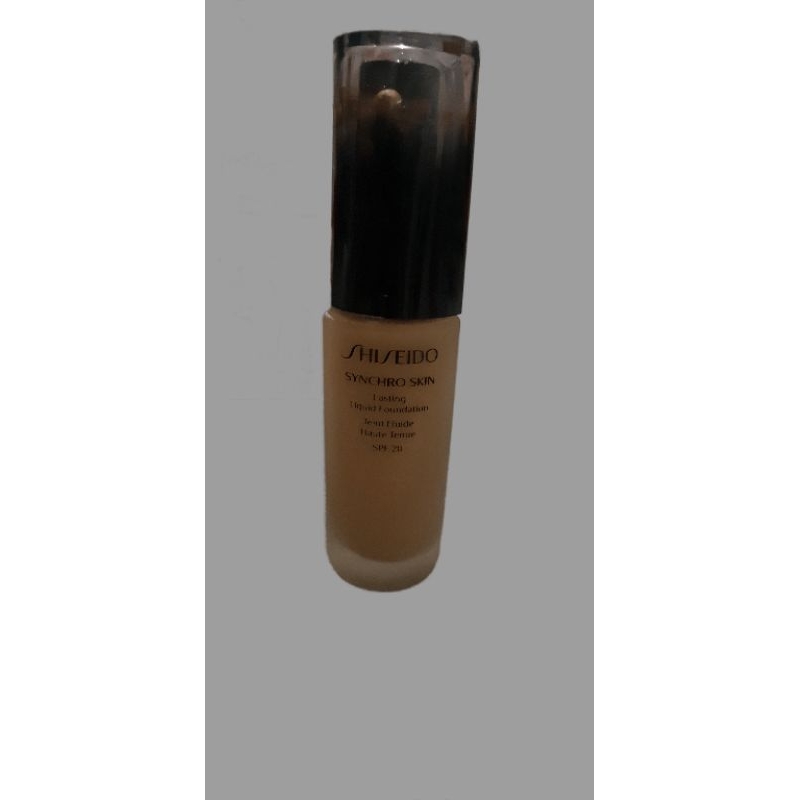 Liquid Foundation Synchro Skin by Shiseido