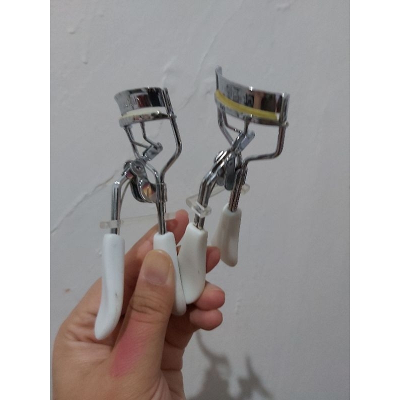 Penjepit bulu mata wardah / eyelash curler wardah