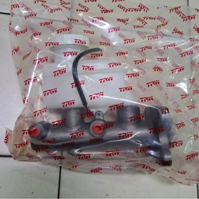 MASTER REM ATAS BRAKE MASTER REM MITSUBISHI KUDA OEM