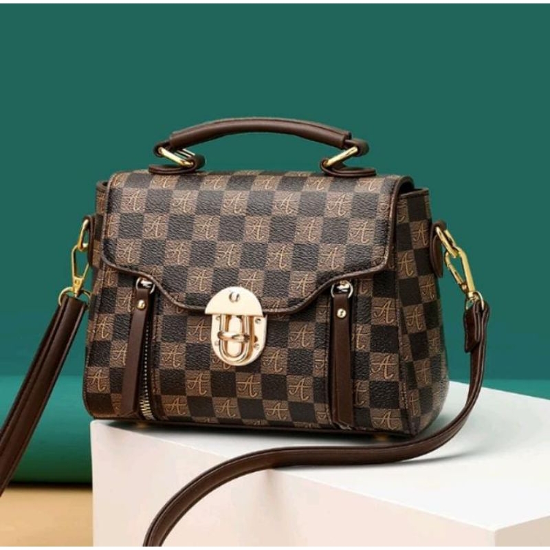 Tas wanita cantik impor bahan PU sintetis kualitas bagus murah