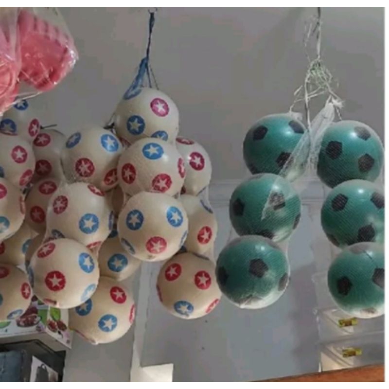 Bola Plastik / Bola Sepak Berbahan Plastik