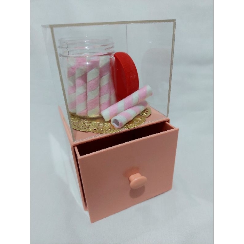 Mini drawer - Strawberry Wafer Roll