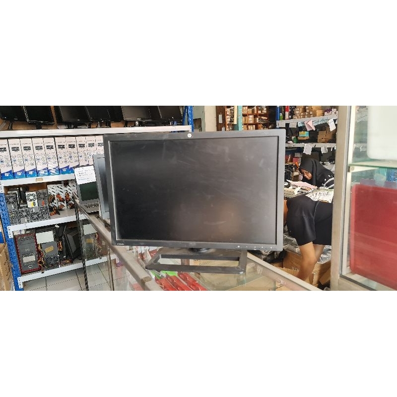 led monitor 24 inci full hd HDMI